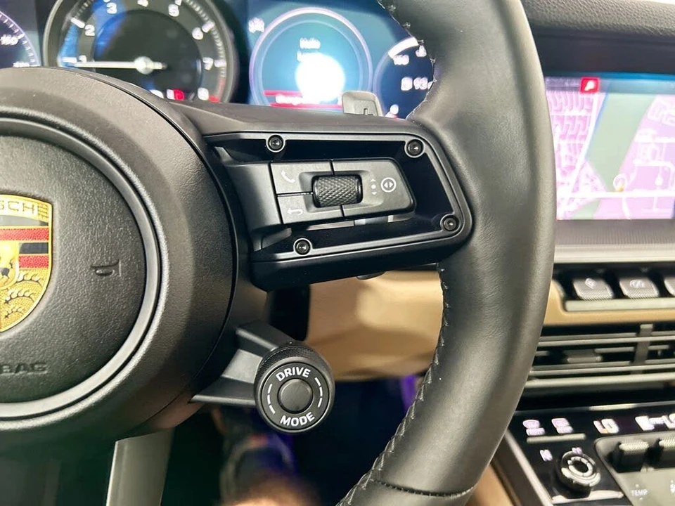2021 Porsche 992 Carrera S - Image 12 of 31