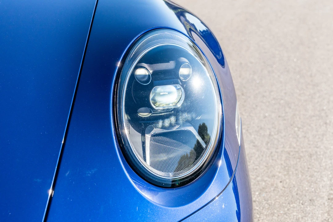 2021 Porsche 992 Carrera S - Image 12 of 31