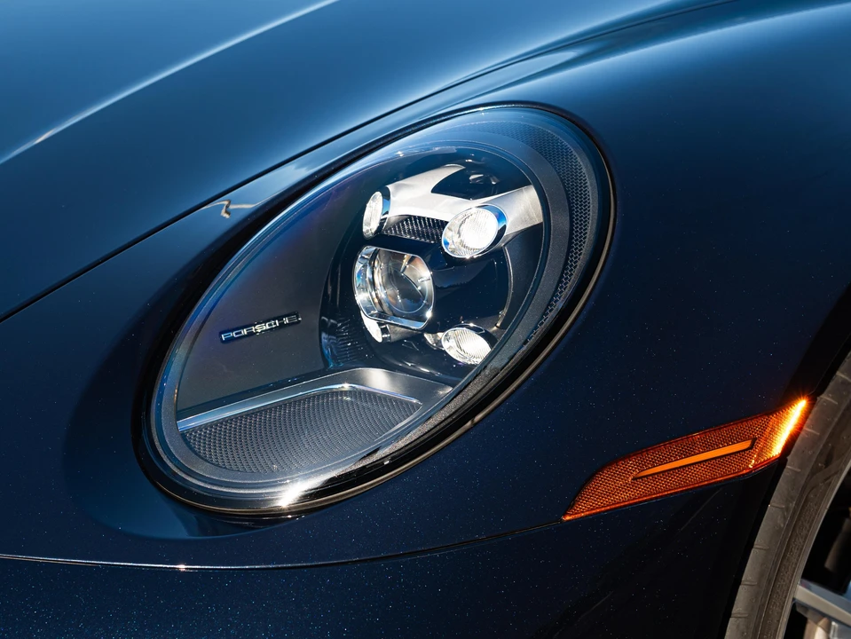 2021 Porsche 992 Carrera S - Image 22 of 31