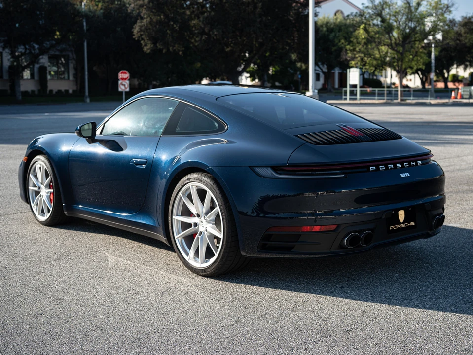2021 Porsche 992 Carrera S - Image 12 of 31