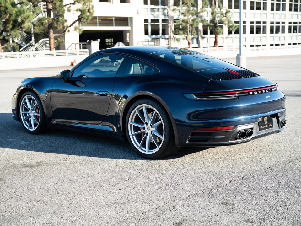 2021 Porsche 992 Carrera S - Image 11 of 31