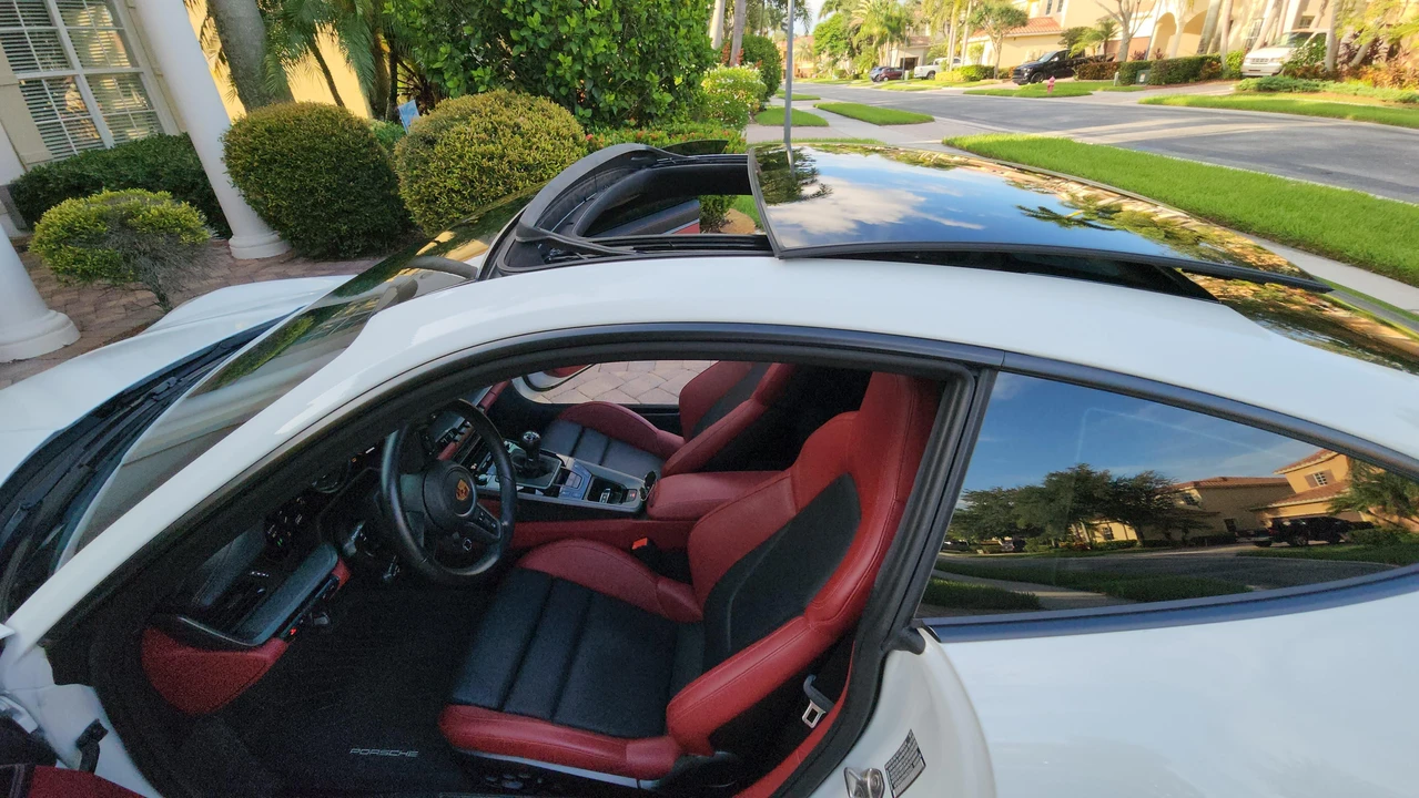 2021 Porsche 992 Carrera S - Image 16 of 31