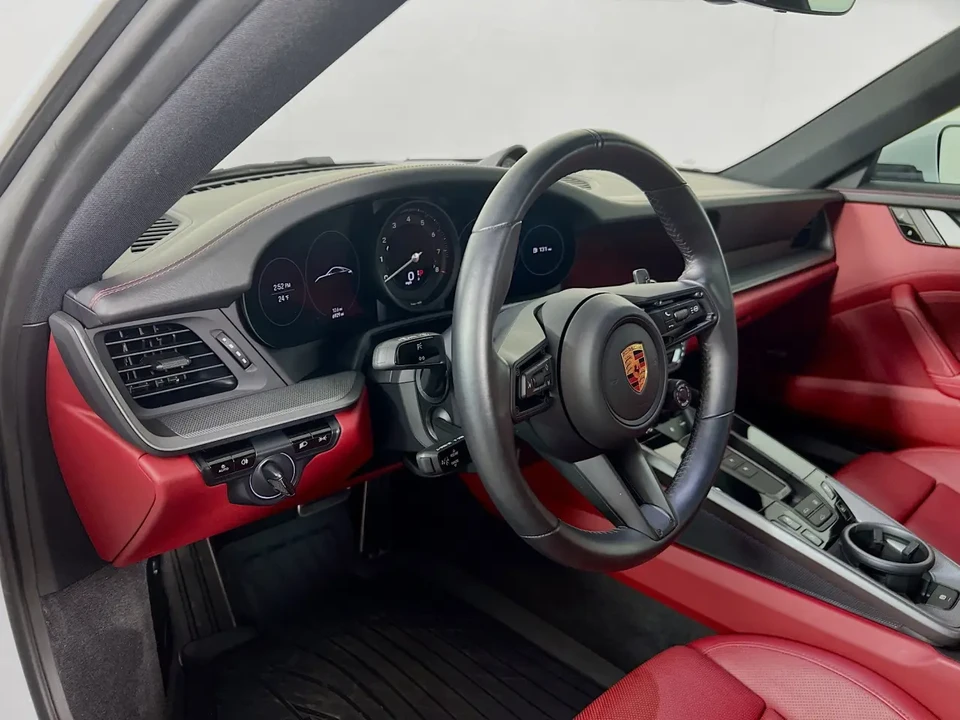 2021 Porsche 992 Carrera S - Image 6 of 8