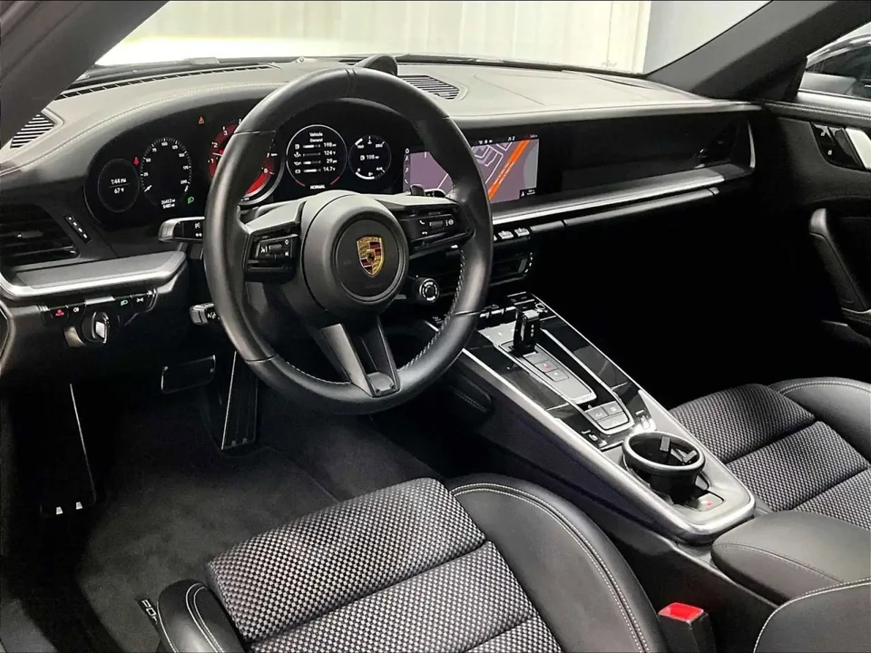 2021 Porsche 992 Carrera S - Image 4 of 11