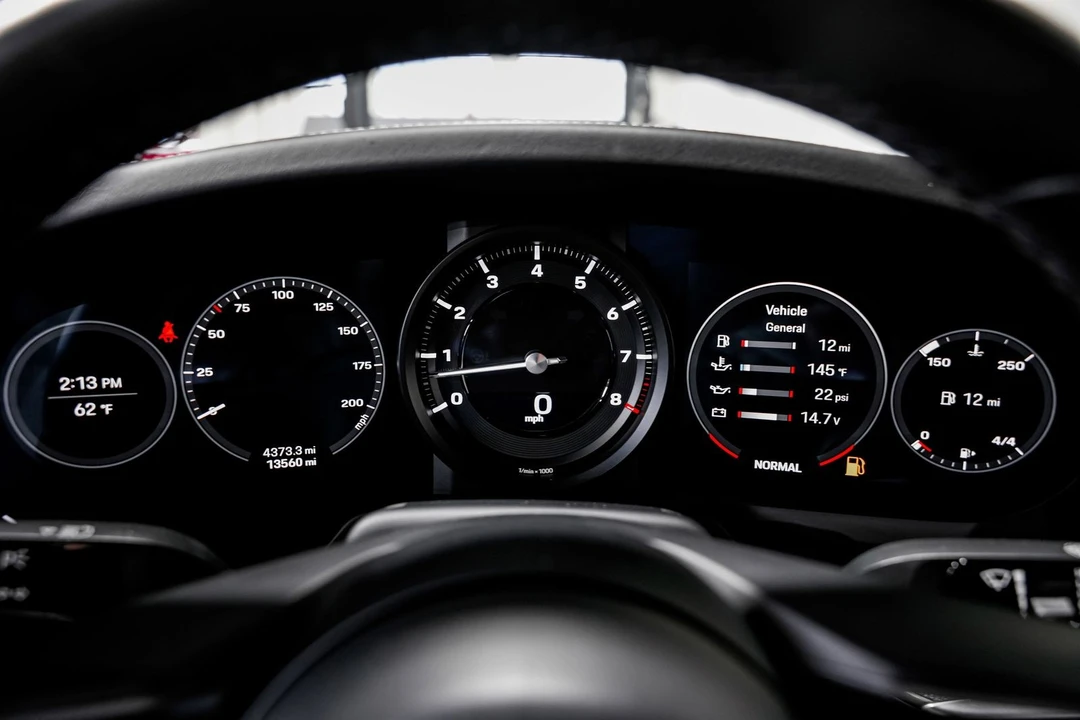 2021 Porsche 992 Carrera S - Image 11 of 31