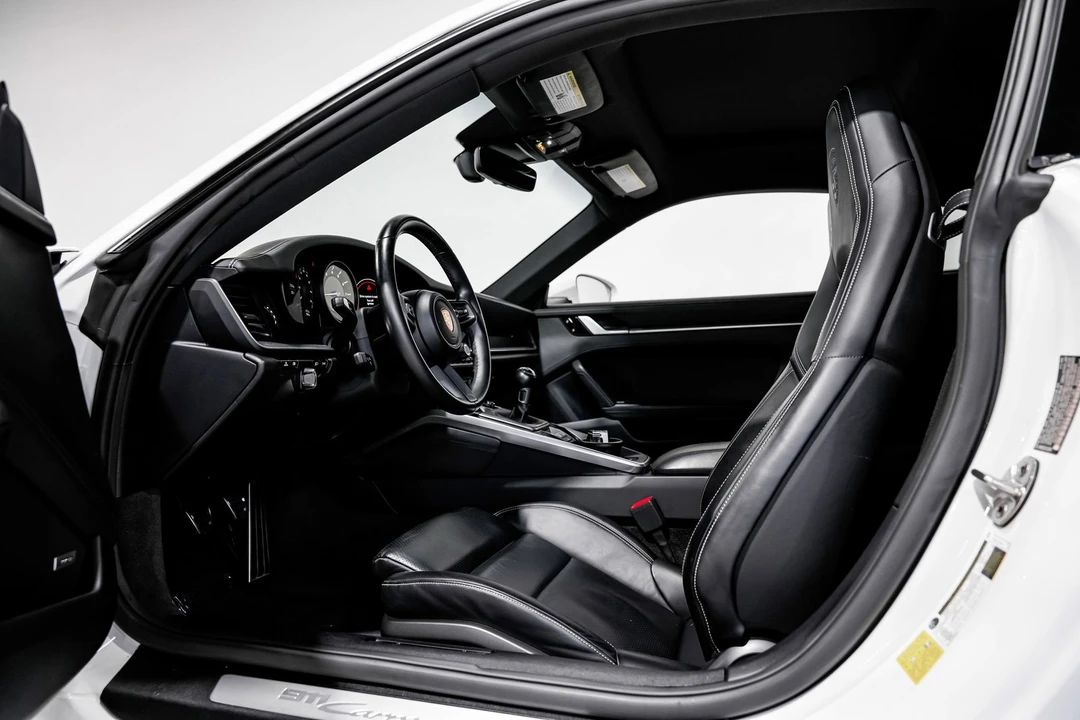 2021 Porsche 992 Carrera S - Image 22 of 31