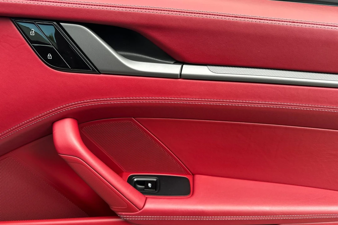 2021 Porsche 992 Carrera S - Image 19 of 21
