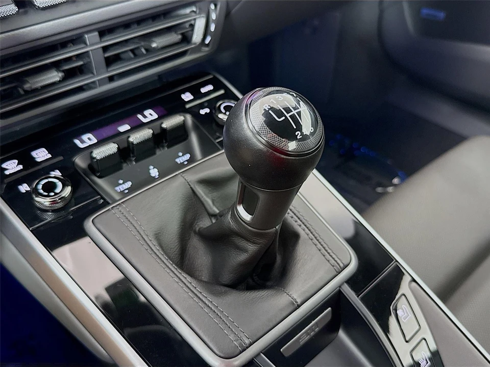 2021 Porsche 992 Carrera S - Image 14 of 31