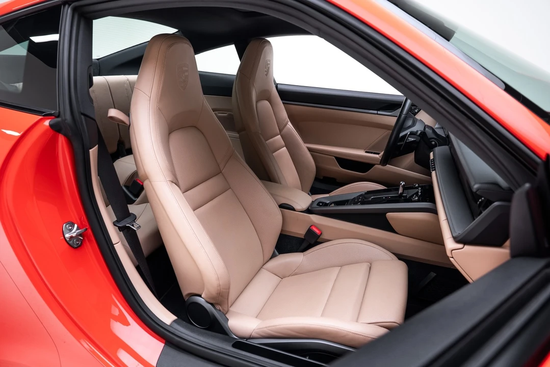 2021 Porsche 992 Carrera S - Image 17 of 31