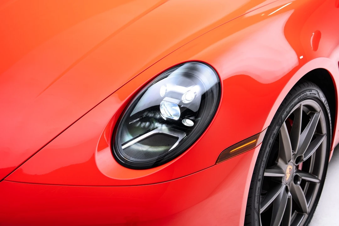 2021 Porsche 992 Carrera S - Image 11 of 31