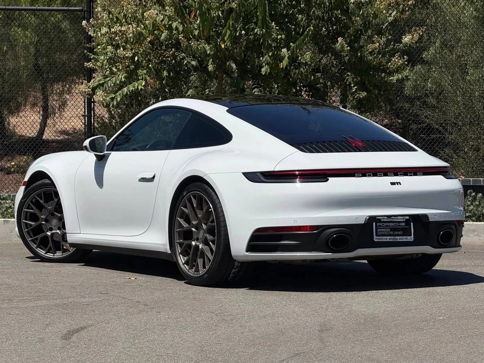 2021 Porsche 992 Carrera - Image 3 of 5