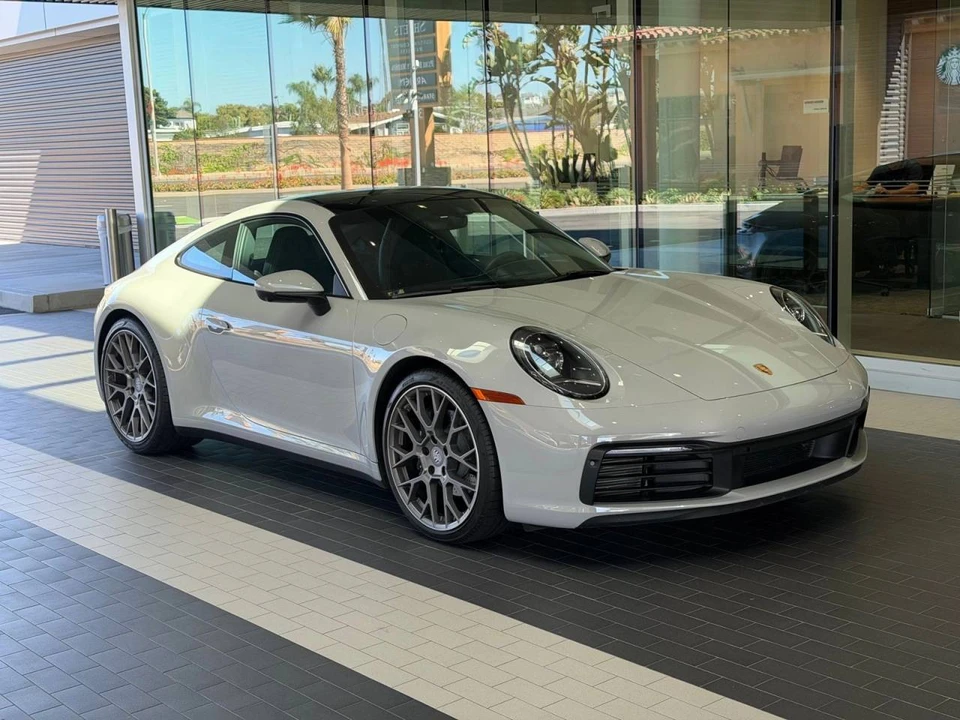 2021 Porsche 992 Carrera - Image 5 of 5