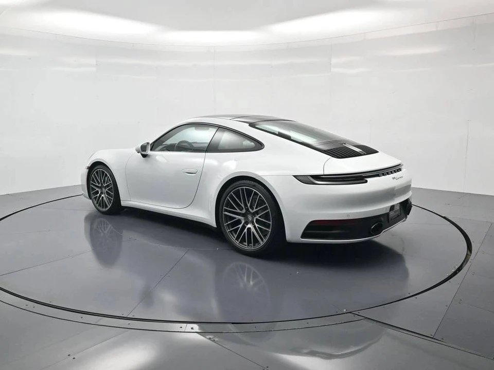 2021 Porsche 992 Carrera - Image 3 of 5