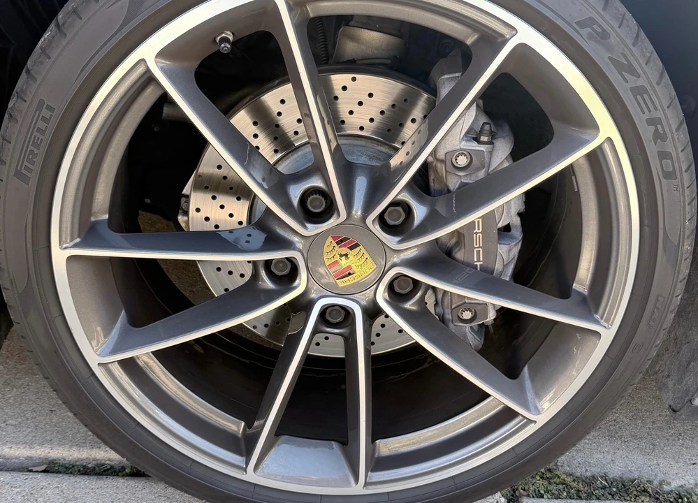 2021 Porsche 992 Carrera - Image 13 of 16