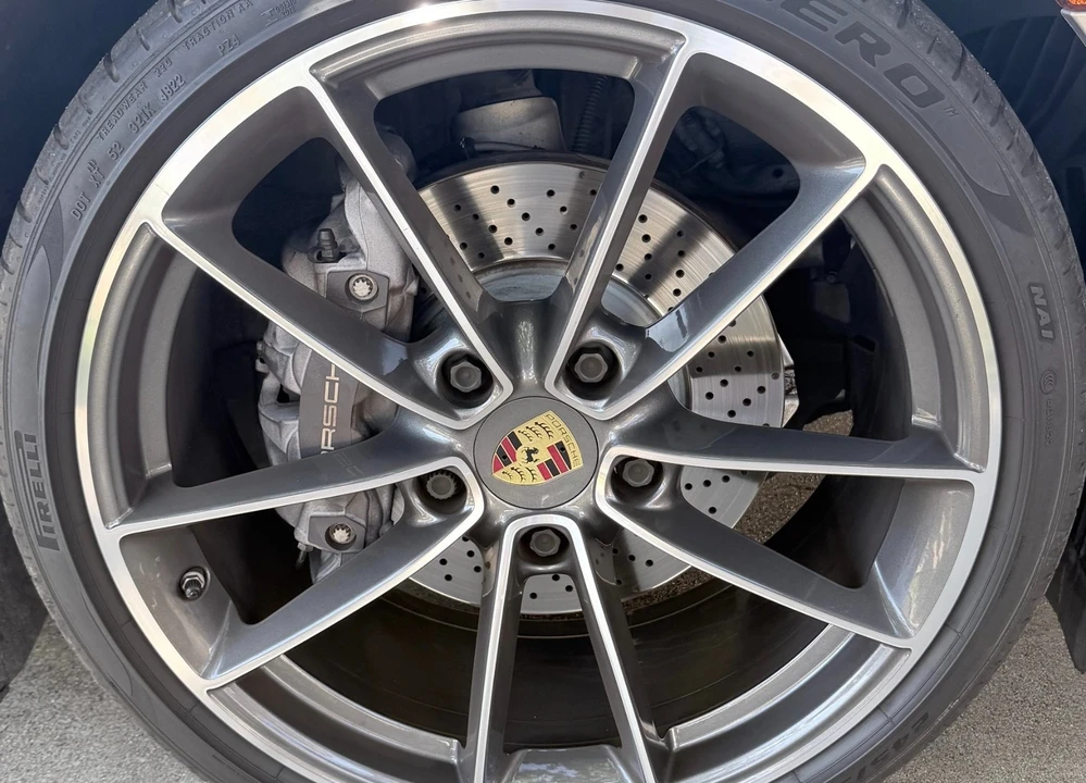 2021 Porsche 992 Carrera - Image 14 of 16