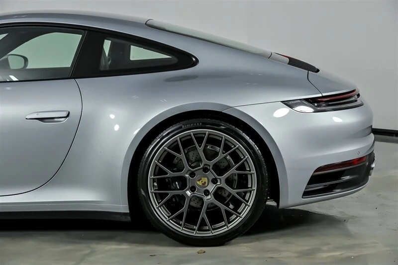 2021 Porsche 992 Carrera - Image 9 of 21
