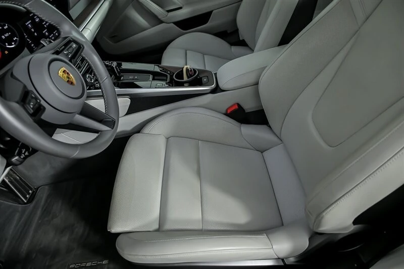 2021 Porsche 992 Carrera - Image 21 of 21