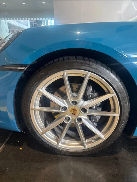 2021 Porsche 992 Carrera - Image 4 of 4