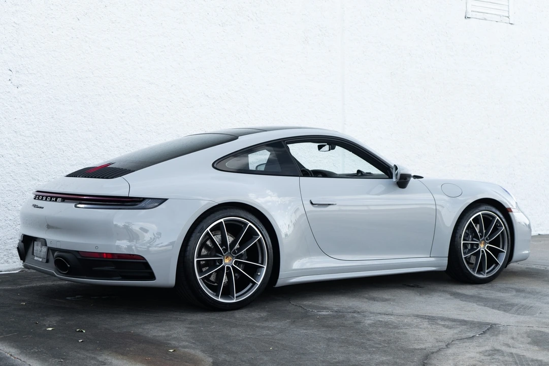 2021 Porsche 992 Carrera - Image 4 of 21