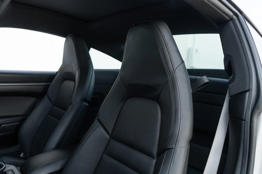 2021 Porsche 992 Carrera - Image 23 of 31