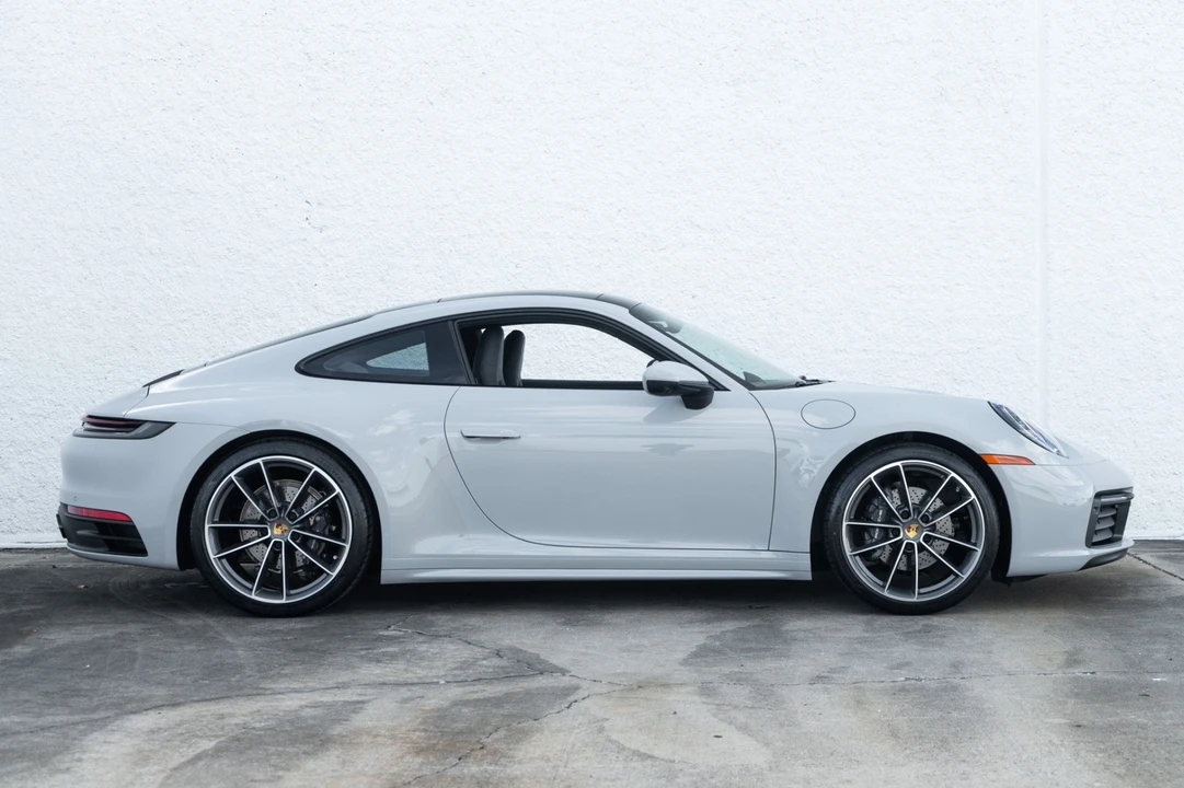 2021 Porsche 992 Carrera - Image 3 of 31