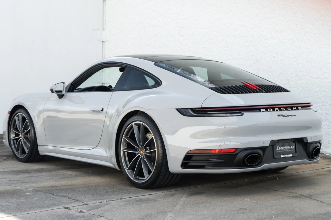 2021 Porsche 992 Carrera - Image 9 of 21