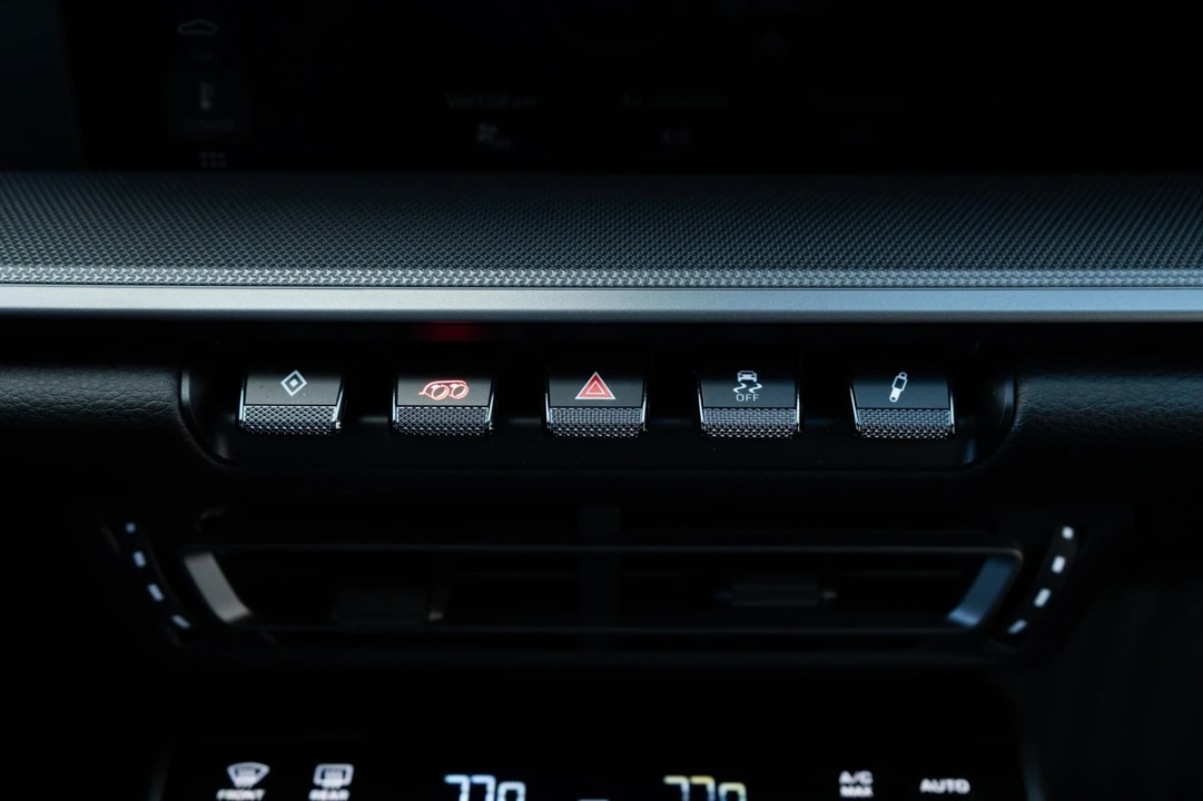 2021 Porsche 992 Carrera - Image 22 of 31