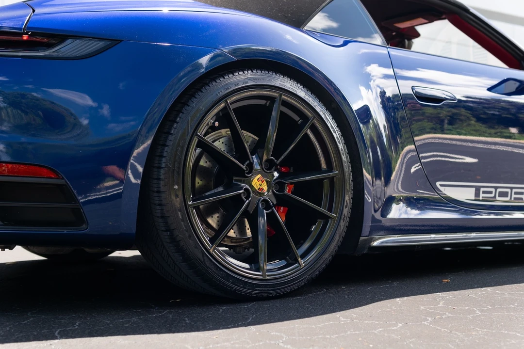 2021 Porsche 992 Carrera - Image 15 of 31