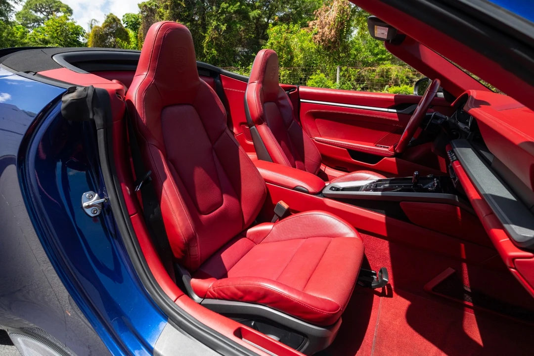 2021 Porsche 992 Carrera - Image 8 of 31