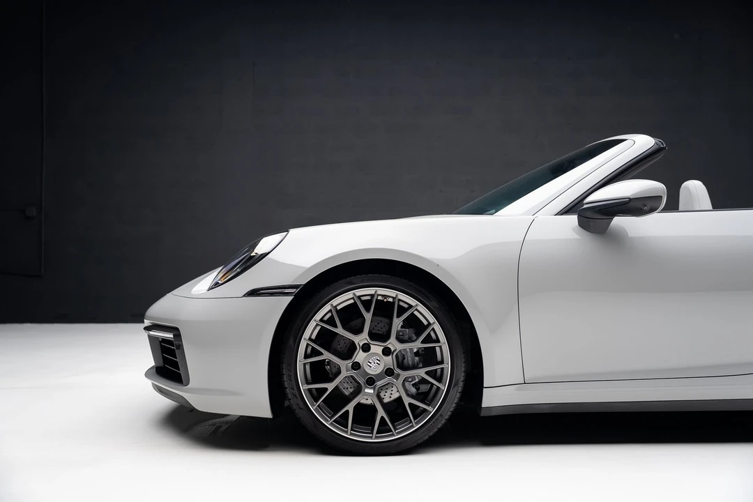 2021 Porsche 992 Carrera - Image 19 of 21
