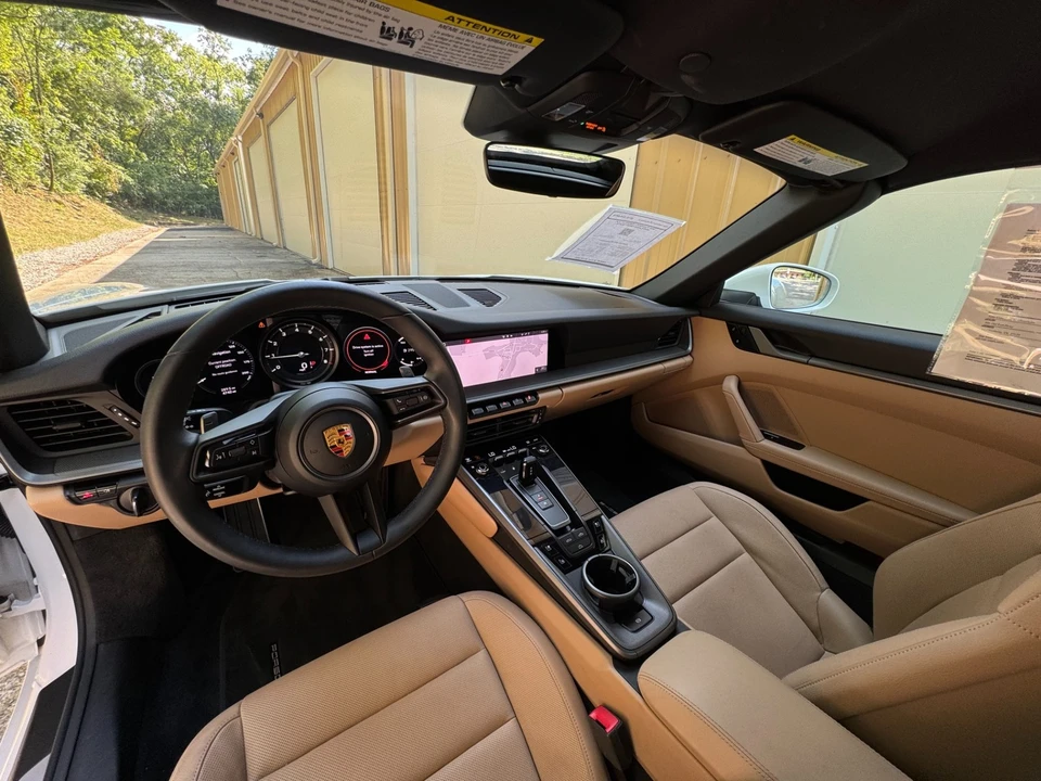 2021 Porsche 992 Carrera - Image 20 of 31