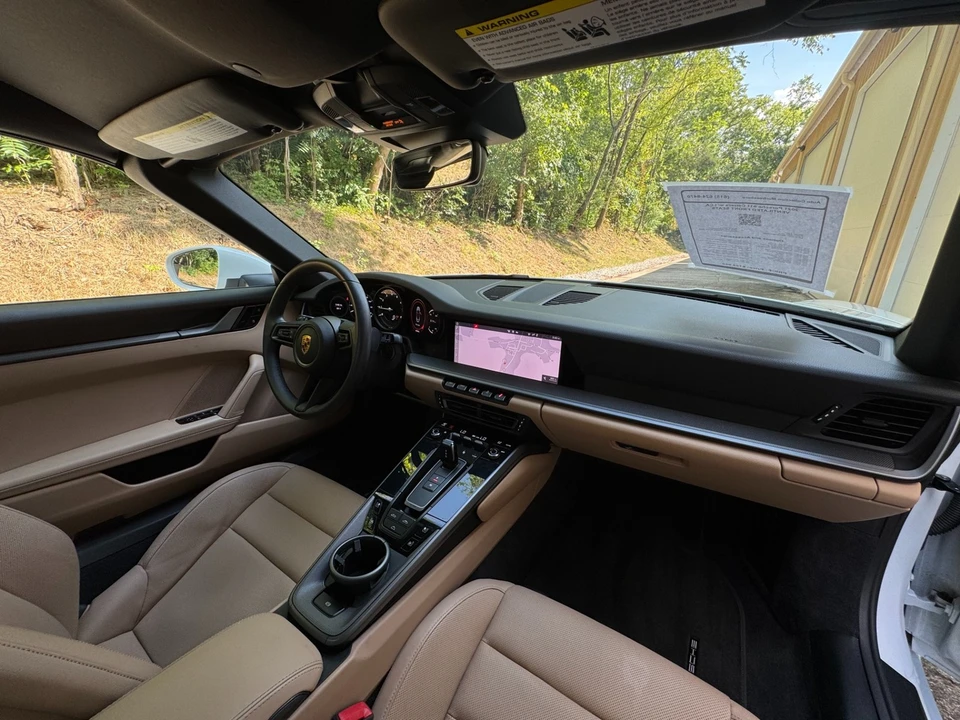 2021 Porsche 992 Carrera - Image 29 of 31