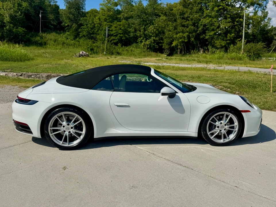 2021 Porsche 992 Carrera - Image 18 of 31