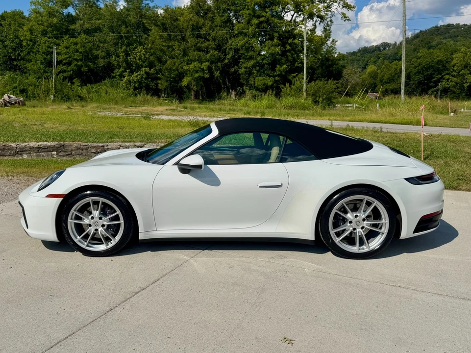 2021 Porsche 992 Carrera - Image 12 of 31