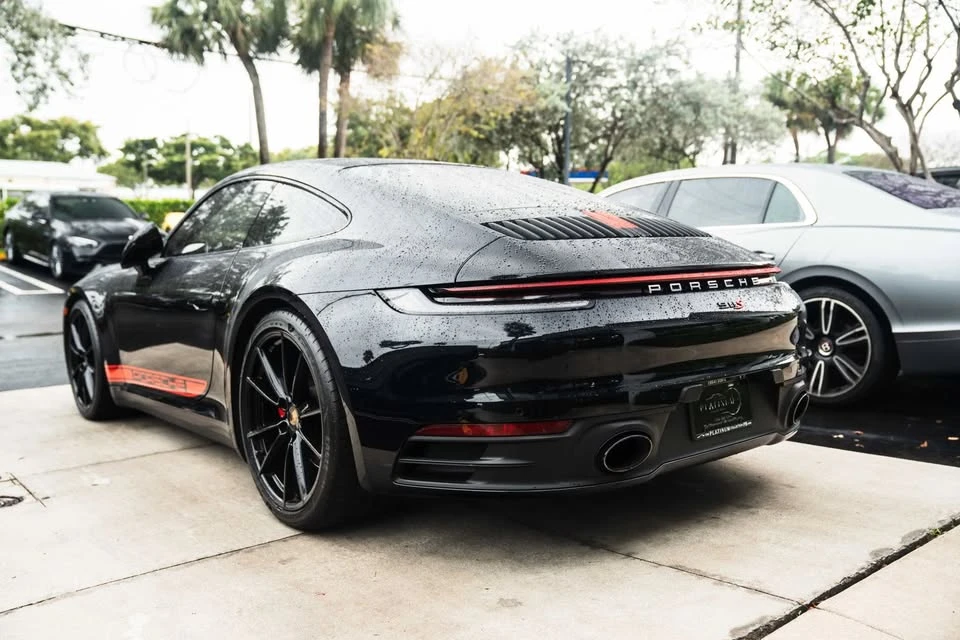 2021 Porsche 992 Carrera - Image 7 of 20