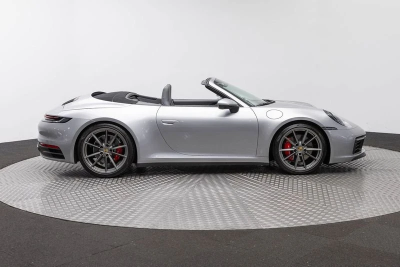2021 Porsche 992 Carrera - Image 9 of 20
