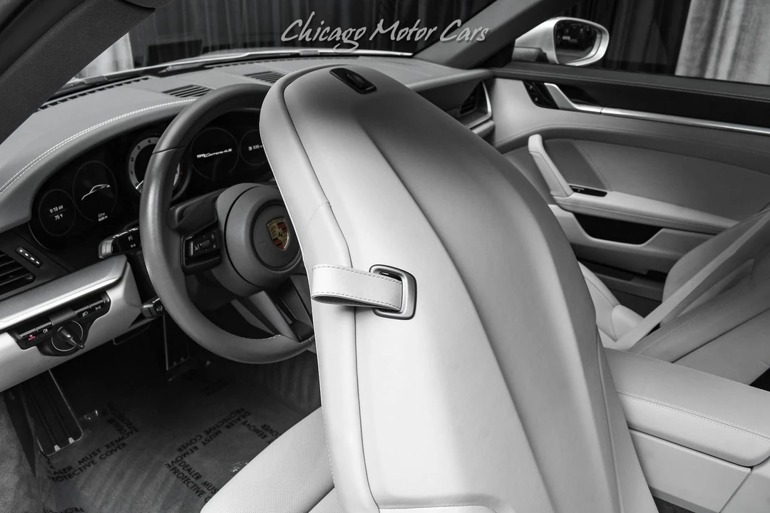 2021 Porsche 911 - Image 24 of 31