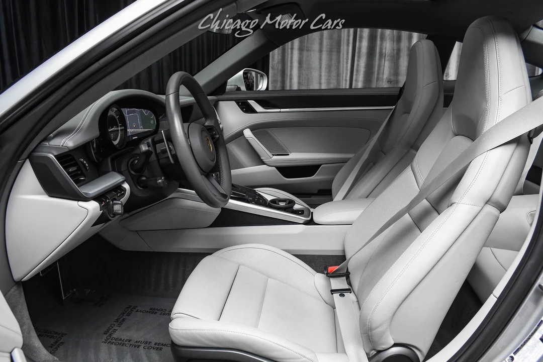 2021 Porsche 911 - Image 23 of 31