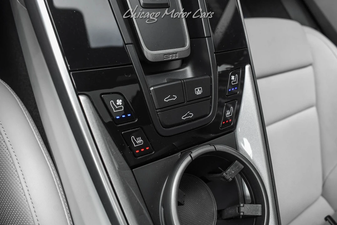 2021 Porsche 911 - Image 19 of 31