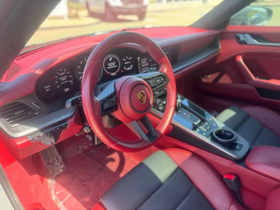 2021 Porsche 992 Carrera S - Image 10 of 18