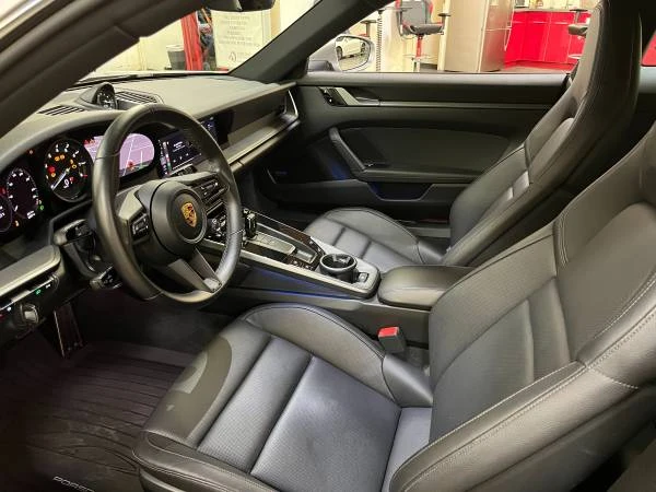 2021 Porsche 992 Carrera - Image 2 of 6