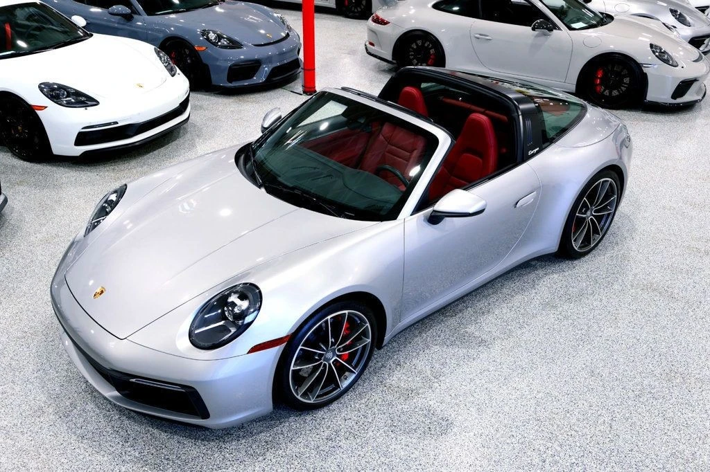 2021 Porsche 992 Targa 4 & 4S - Image 8 of 12