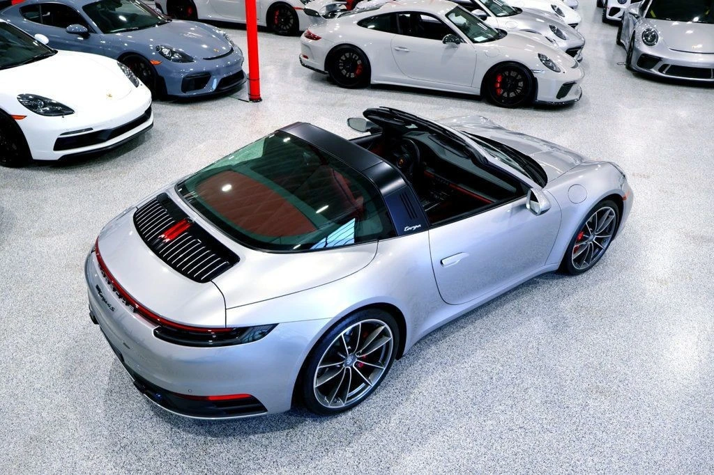 2021 Porsche 992 Targa 4 & 4S - Image 11 of 12