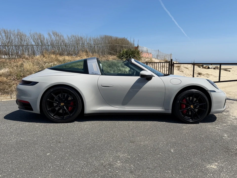 2021 Porsche 992 Targa 4 & 4S - Image 6 of 21