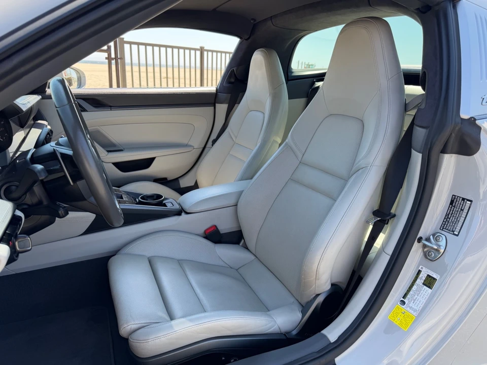 2021 Porsche 992 Targa 4 & 4S - Image 10 of 21