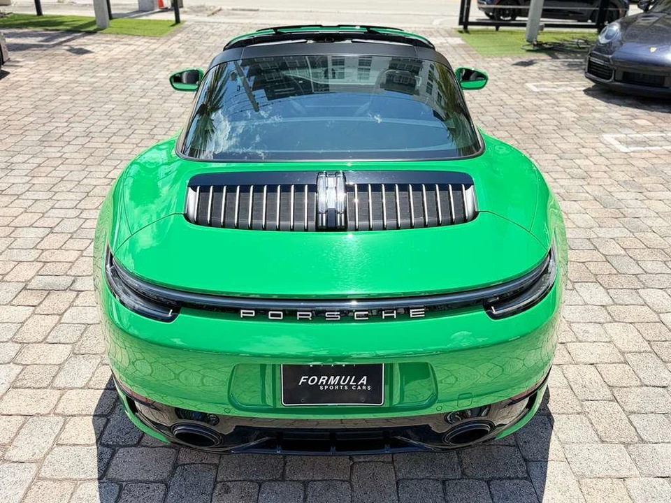2021 Porsche 992 Targa 4 & 4S - Image 15 of 31