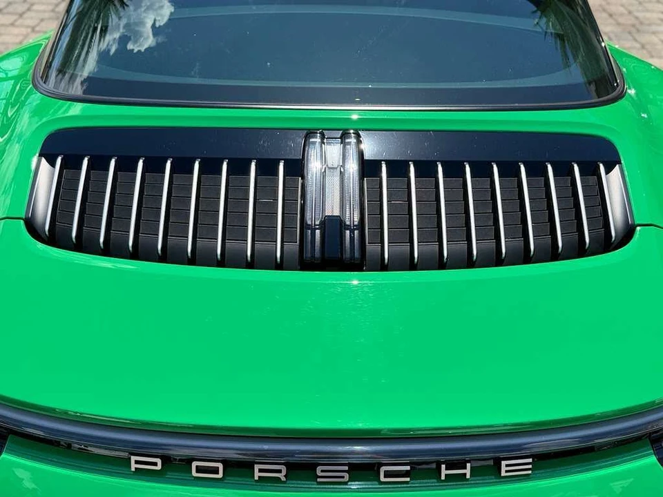 2021 Porsche 992 Targa 4 & 4S - Image 16 of 31