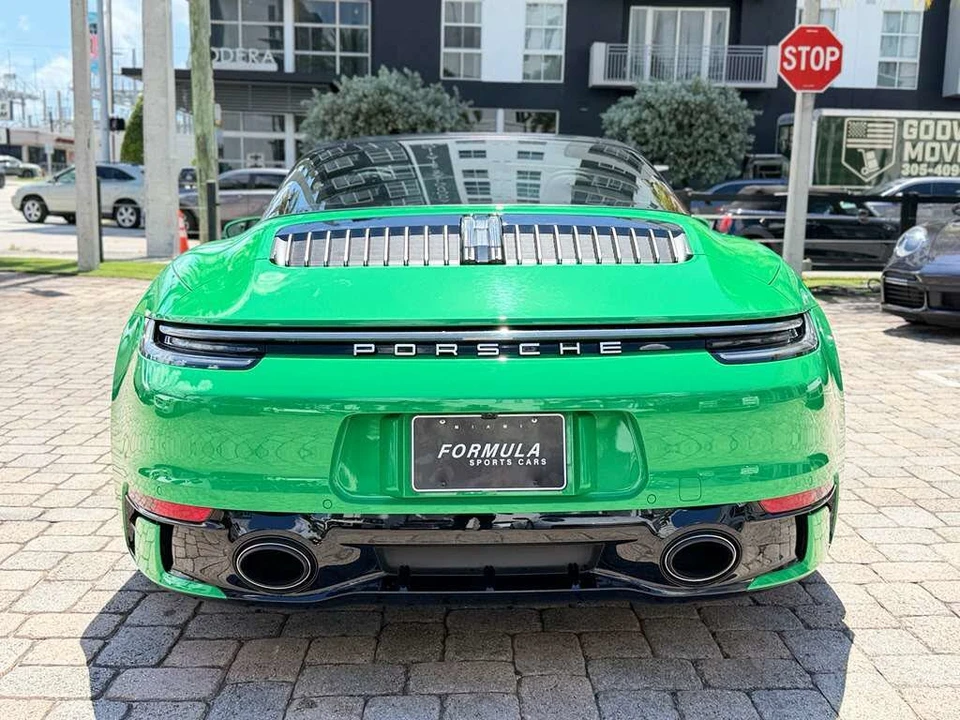 2021 Porsche 992 Targa 4 & 4S - Image 18 of 31