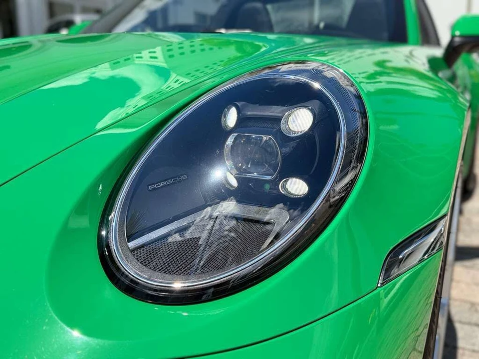 2021 Porsche 992 Targa 4 & 4S - Image 5 of 31