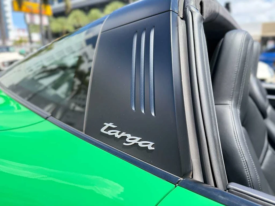 2021 Porsche 992 Targa 4 & 4S - Image 12 of 31